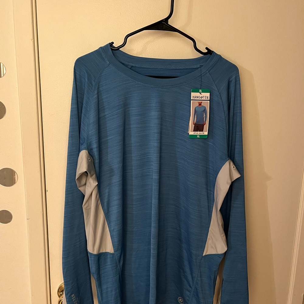 Hang Ten Blue and Gray Long Sleeve Athletic Shirt 50+UVP
NWT